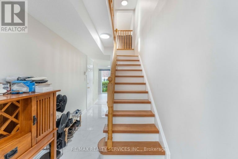 69 - 80 ACORN PLACE, Mississauga (Hurontario), Ontario, L4Z4E1