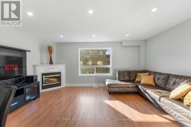 69 - 80 ACORN PLACE Mississauga (Hurontario) Ontario photo 6