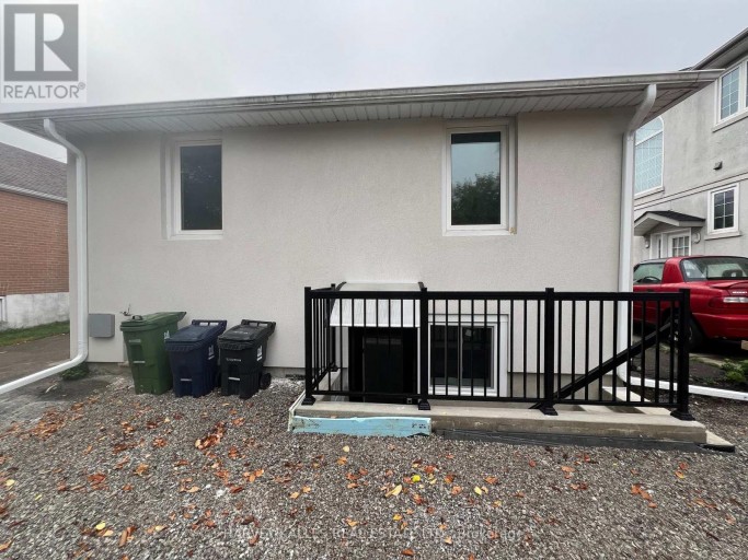 BSMT C - 88 MCALLISTER ROAD, Toronto (Clanton Park), Ontario, M3H2N3