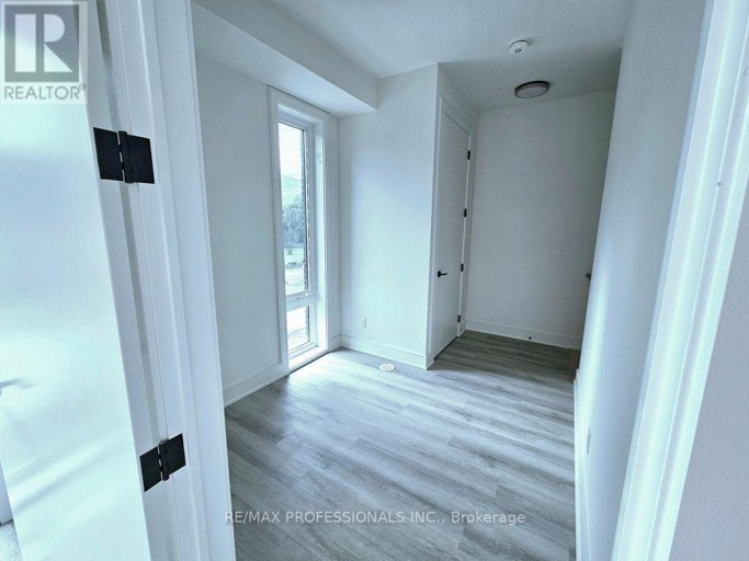 230 ELLIS AVENUE, St. Catharines (Oakdale), Ontario, L2P0H2