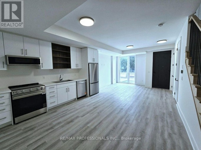 230 ELLIS AVENUE, St. Catharines (Oakdale), Ontario, L2P0H2