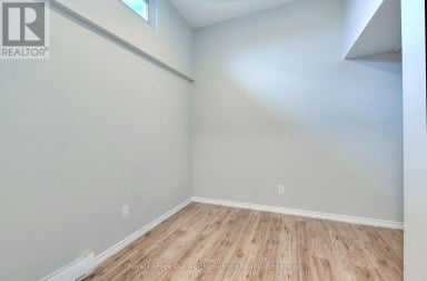 34 - 120 NONQUON ROAD Oshawa (Centennial) Ontario photo 14