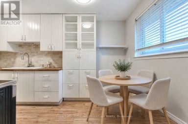 34 - 120 NONQUON ROAD Oshawa (Centennial) Ontario photo 2