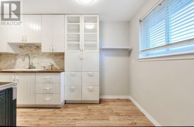 34 - 120 NONQUON ROAD Oshawa (Centennial) Ontario photo 3