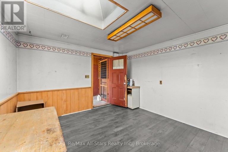 202 WEST STREET S, Kawartha Lakes (Fenelon), Ontario, K0M1N0