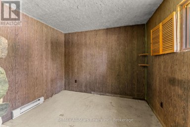 202 WEST STREET S Kawartha Lakes (Fenelon) Ontario photo 8