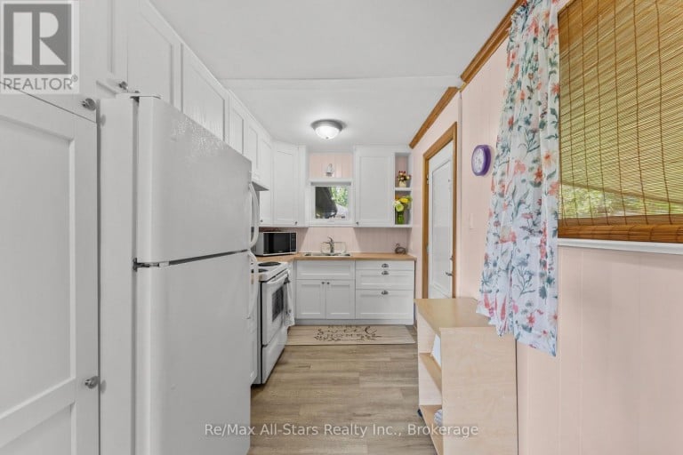 7 LANCE STREET, Kawartha Lakes (Bobcaygeon), Ontario, K0M1A0