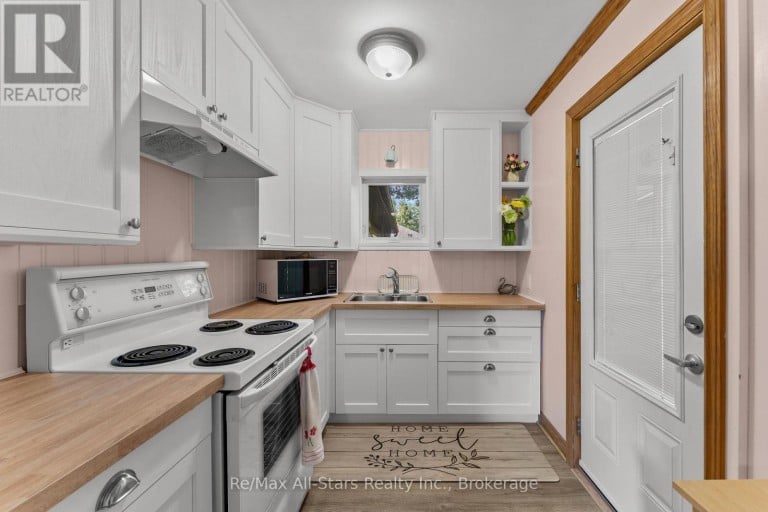 7 LANCE STREET, Kawartha Lakes (Bobcaygeon), Ontario, K0M1A0