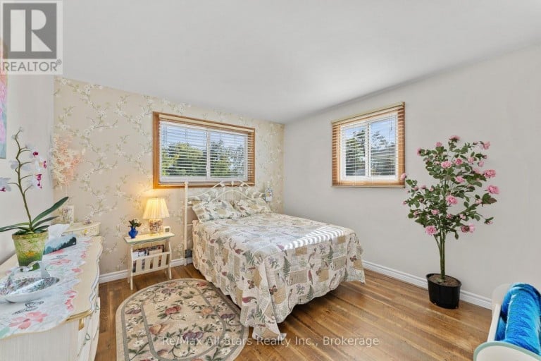 7 LANCE STREET, Kawartha Lakes (Bobcaygeon), Ontario, K0M1A0