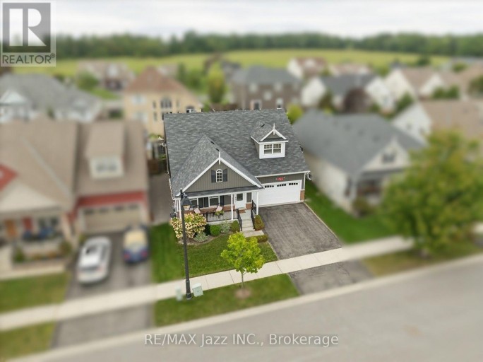 11 BIGWOOD CRESCENT, Port Hope, Ontario, L1A0C8