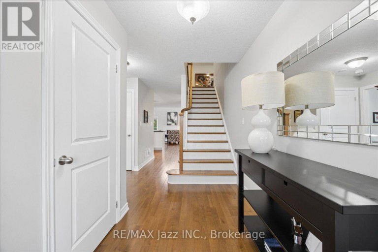 11 BIGWOOD CRESCENT, Port Hope, Ontario, L1A0C8