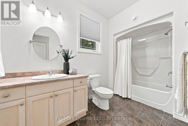 31 ESSEX DRIVE Belleville (Thurlow Ward) Ontario photo 36