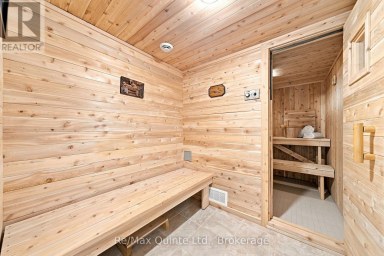 31 ESSEX DRIVE Belleville (Thurlow Ward) Ontario photo 38