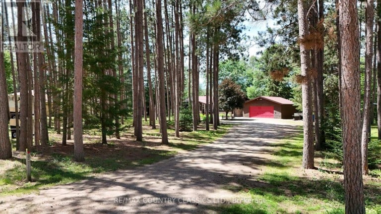 24 FIREHALL LANE, Hastings Highlands (Herschel Ward), Ontario, K0L1C0