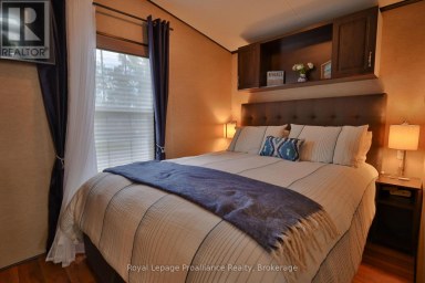486 CTY RD 18- 50 CHERRY BEACH LANE Prince Edward County (Athol Ward) Ontario photo 14