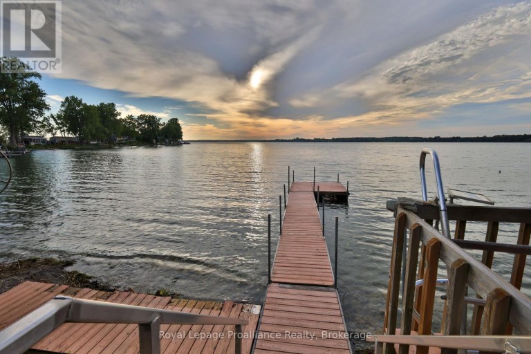 486 CTY RD 18- 50 CHERRY BEACH LANE, Prince Edward County (Athol Ward), Ontario, K0K2T0
