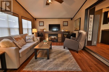 486 CTY RD 18- 50 CHERRY BEACH LANE Prince Edward County (Athol Ward) Ontario photo 5