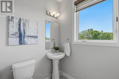 954 WEST VILLAGE SQUARE London North (North M) Ontario photo 13