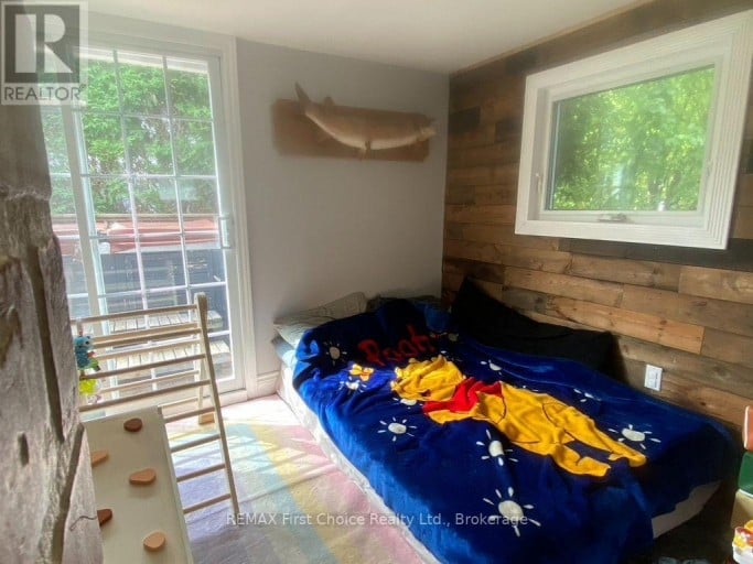72 BROMPTON ROAD, Red Rock, Ontario, P0T2P0