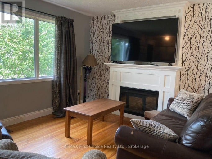 72 BROMPTON ROAD, Red Rock, Ontario, P0T2P0