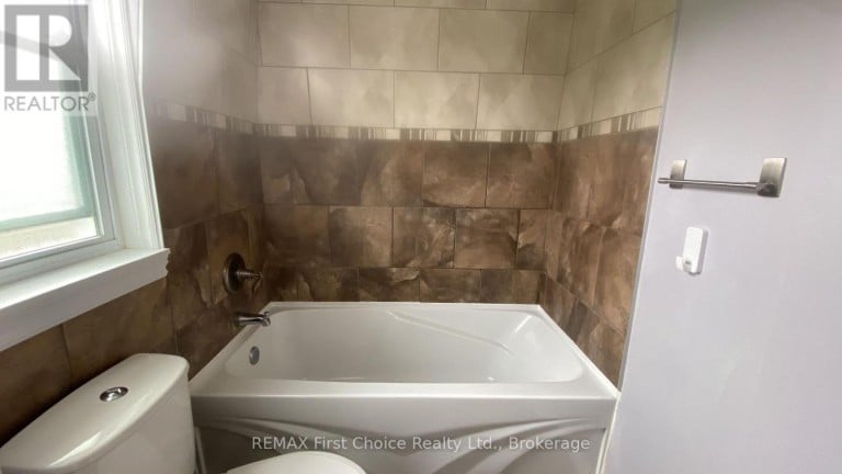 72 BROMPTON ROAD, Red Rock, Ontario, P0T2P0