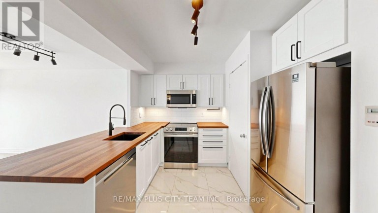 827 - 600 QUEENS QUAY W, Toronto (Waterfront Communities), Ontario, M5V3M3