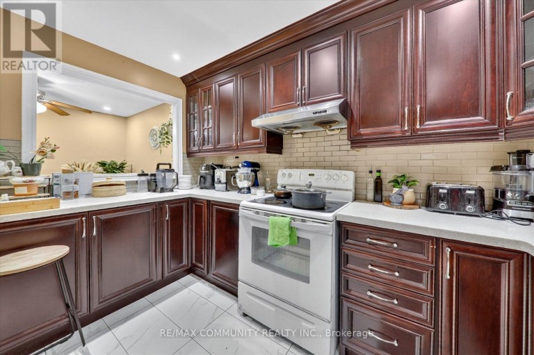 1067 - 100 MORNELLE COURT, Toronto (Morningside), Ontario, M1E4X2