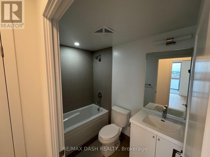 924 - 2545 SIMCOE STREET N, Oshawa (Windfields), Ontario, L1L0W3