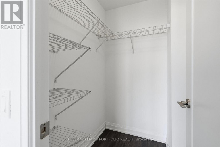 811 - 286 MAIN STREET, Toronto (East End-Danforth), Ontario, M4C0B3