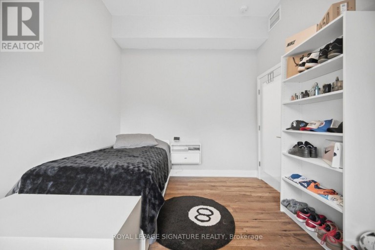 45 FURNIVAL ROAD, Toronto (O'Connor-Parkview), Ontario, M4B1W4