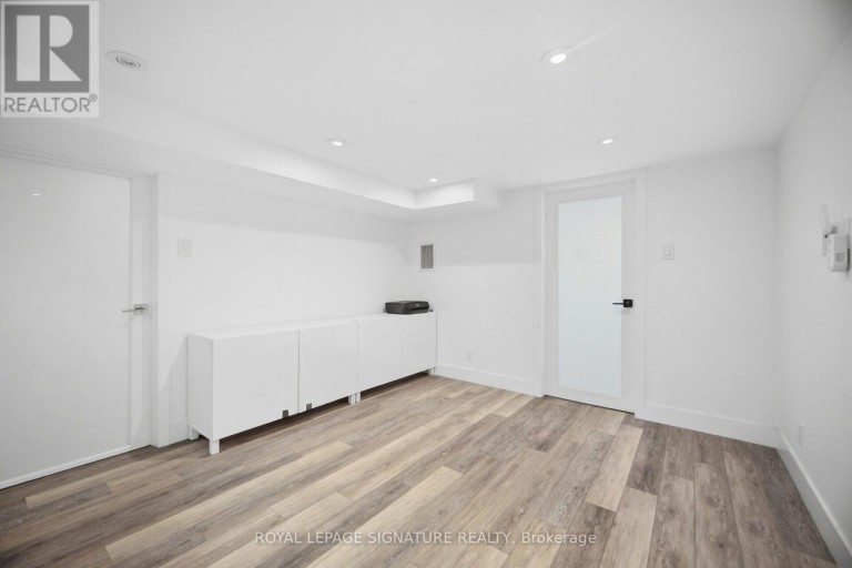 45 FURNIVAL ROAD, Toronto (O'Connor-Parkview), Ontario, M4B1W4