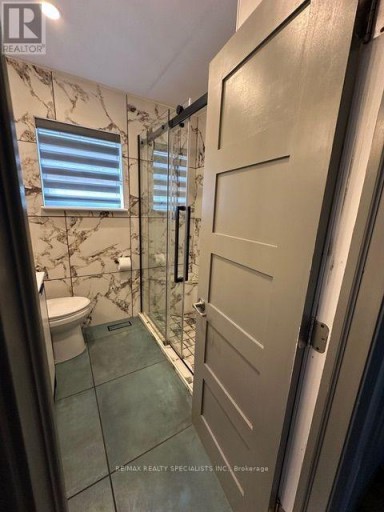 UPPER - 189 LITTLE AVENUE, Barrie (Allandale Heights), Ontario, L4N6L1