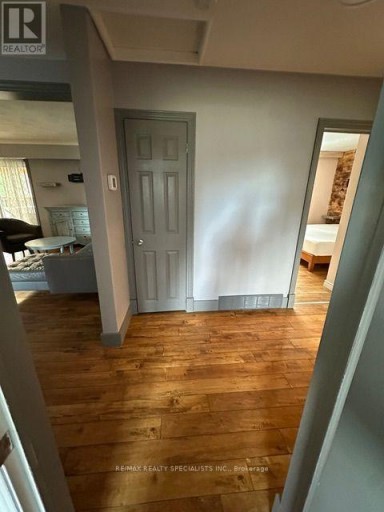 UPPER - 189 LITTLE AVENUE, Barrie (Allandale Heights), Ontario, L4N6L1