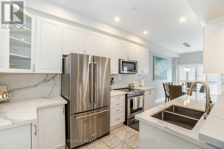 93 YARDLEY CRESCENT, Brampton (Credit Valley), Ontario, L6X5L8