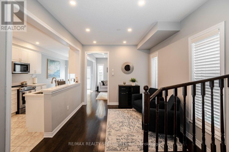 93 YARDLEY CRESCENT, Brampton (Credit Valley), Ontario, L6X5L8