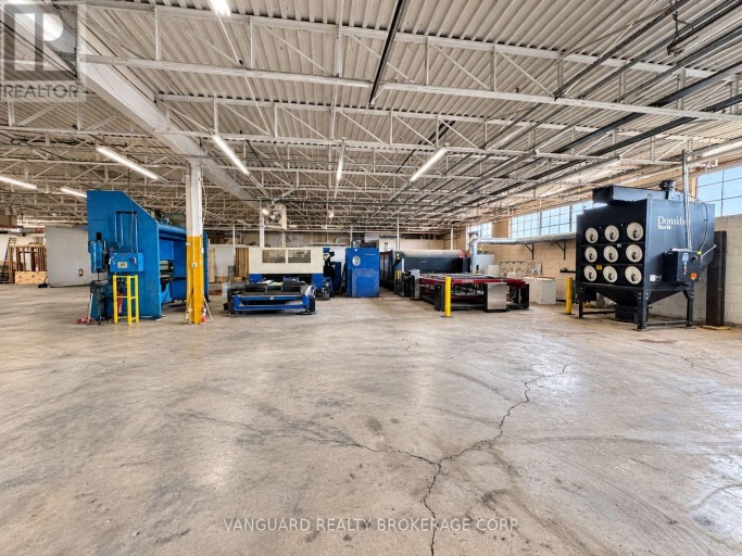 119 TORYORK DRIVE, Toronto (Humber Summit), Ontario, M9L1X9