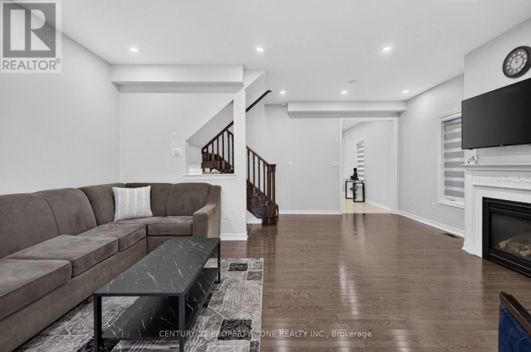 11 SELSDON STREET, Brampton (Credit Valley), Ontario, L6X3E3