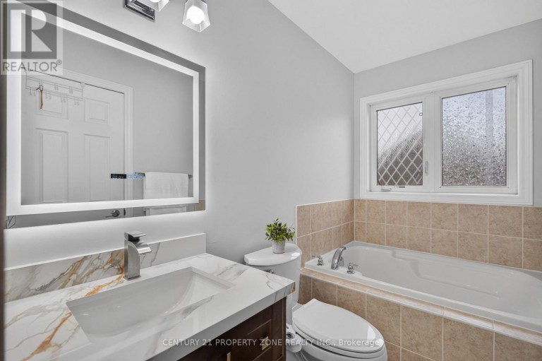 11 SELSDON STREET, Brampton (Credit Valley), Ontario, L6X3E3