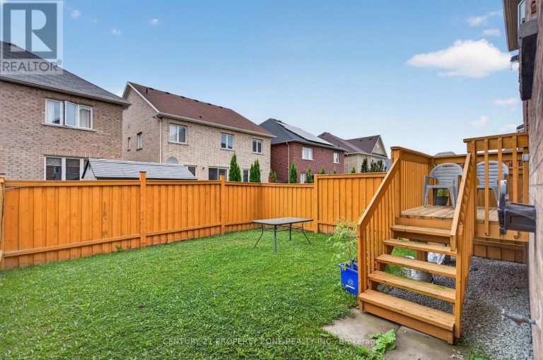 11 SELSDON STREET, Brampton (Credit Valley), Ontario, L6X3E3