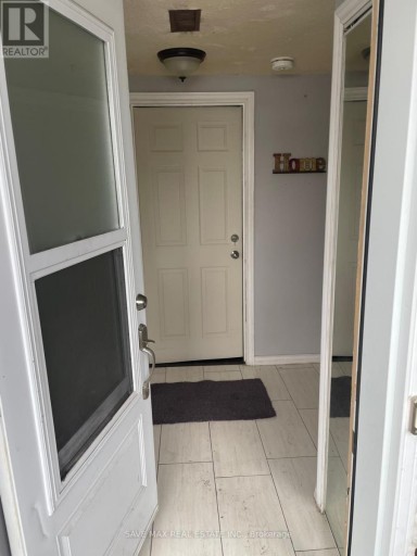 28 ROYAL SALISBURY WAY, Brampton (Madoc), Ontario, L6V3J6