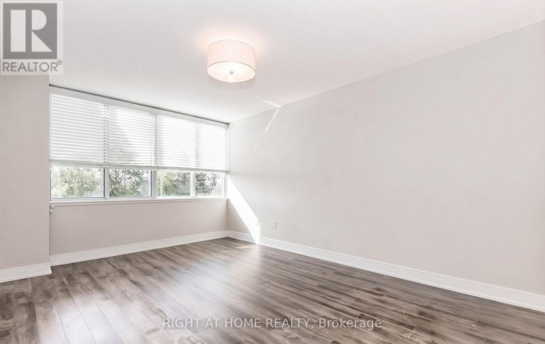 305 - 1300 MISSISSAUGA VALLEY BOULEVARD, Mississauga (Mississauga Valleys), Ontario, L5A3S8