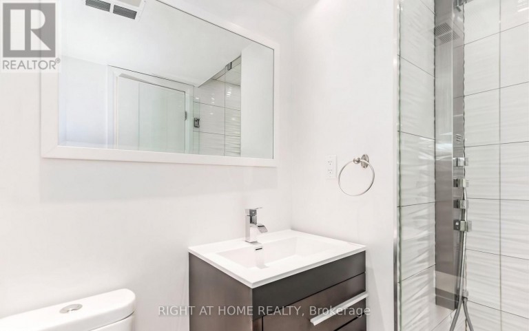305 - 1300 MISSISSAUGA VALLEY BOULEVARD, Mississauga (Mississauga Valleys), Ontario, L5A3S8