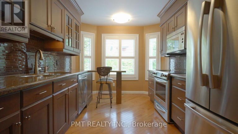 22 - 245 BISHOP STREET S, Cambridge, Ontario, N3H5N2