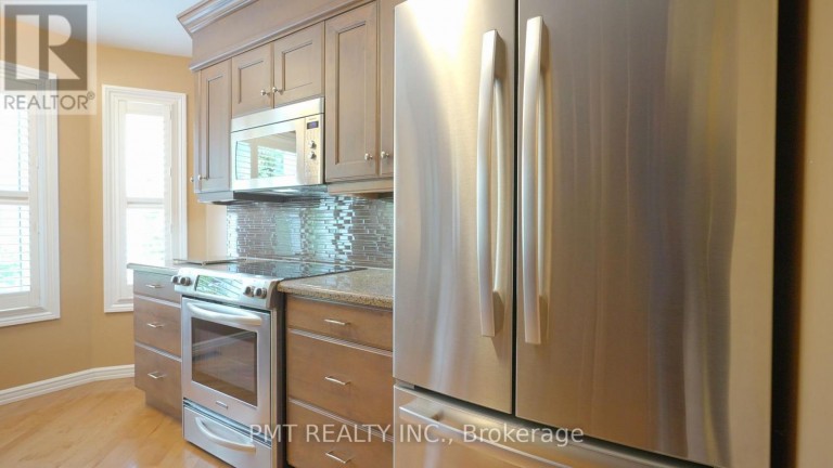 22 - 245 BISHOP STREET S, Cambridge, Ontario, N3H5N2
