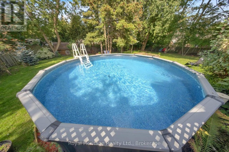 88 HART BOULEVARD, Clarington (Newcastle), Ontario, L1B1E4