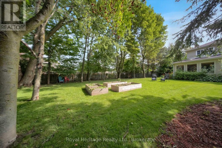 88 HART BOULEVARD, Clarington (Newcastle), Ontario, L1B1E4