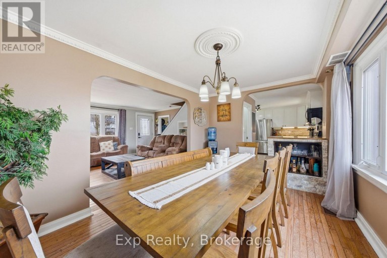 10 VALLEYVIEW CRESCENT, Belleville (Belleville Ward), Ontario, K8P3G1