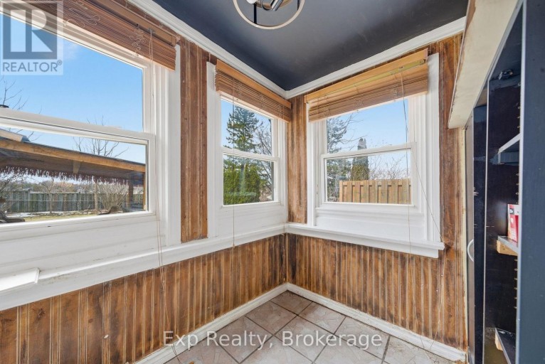 10 VALLEYVIEW CRESCENT, Belleville (Belleville Ward), Ontario, K8P3G1