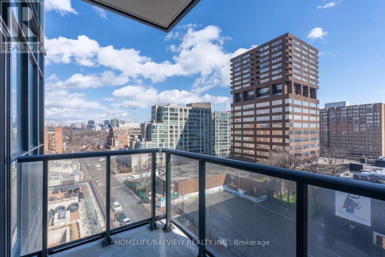 703 - 32 DAVENPORT ROAD, Toronto (Annex), Ontario, M5R0B5