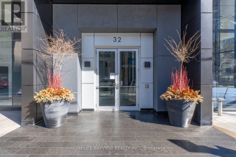 703 - 32 DAVENPORT ROAD, Toronto (Annex), Ontario, M5R0B5